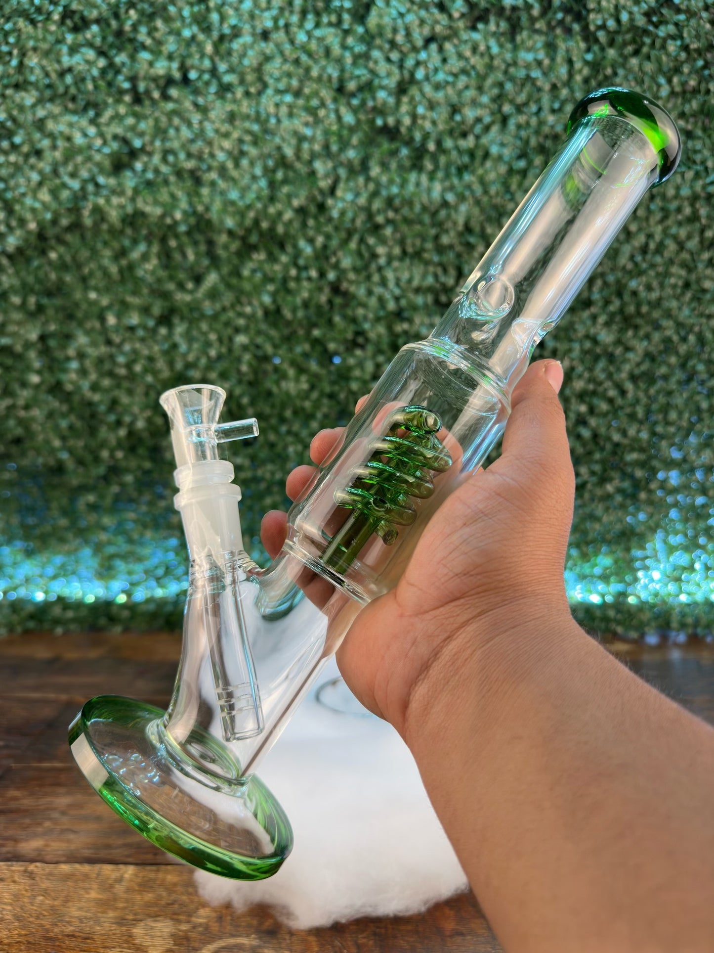 Green spiral bong